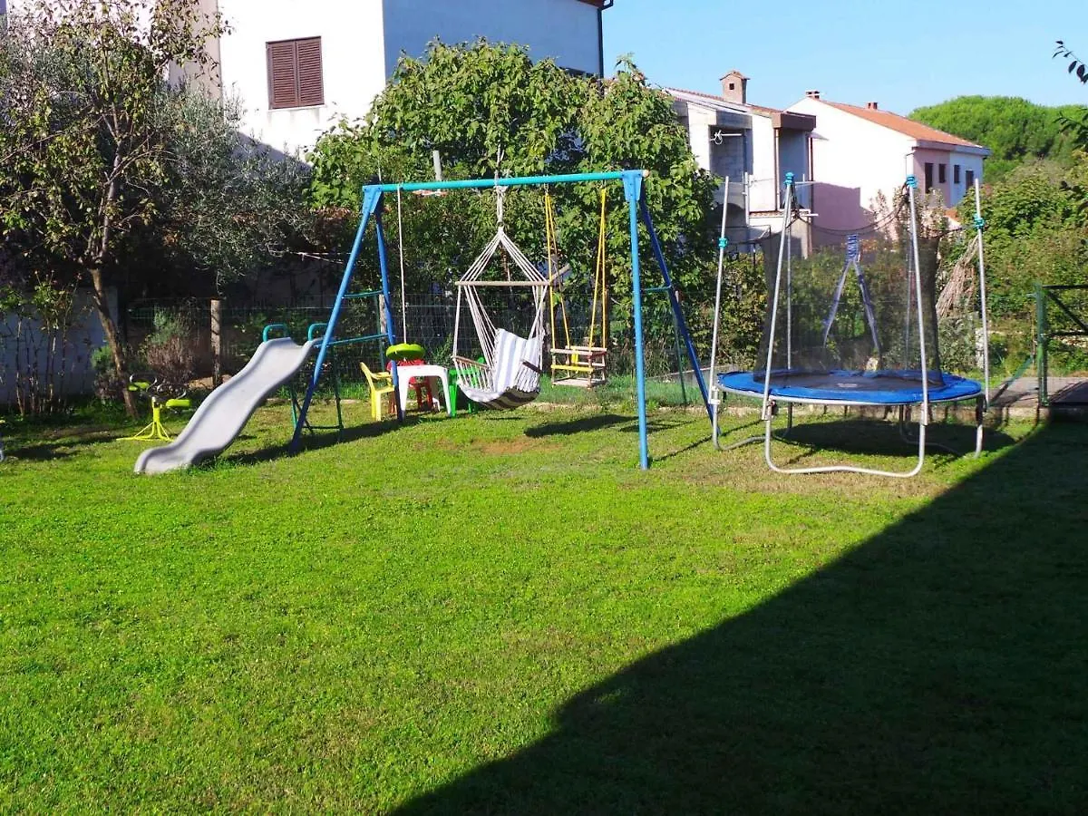 Apartment Valbandon 9 Fondole Croatia